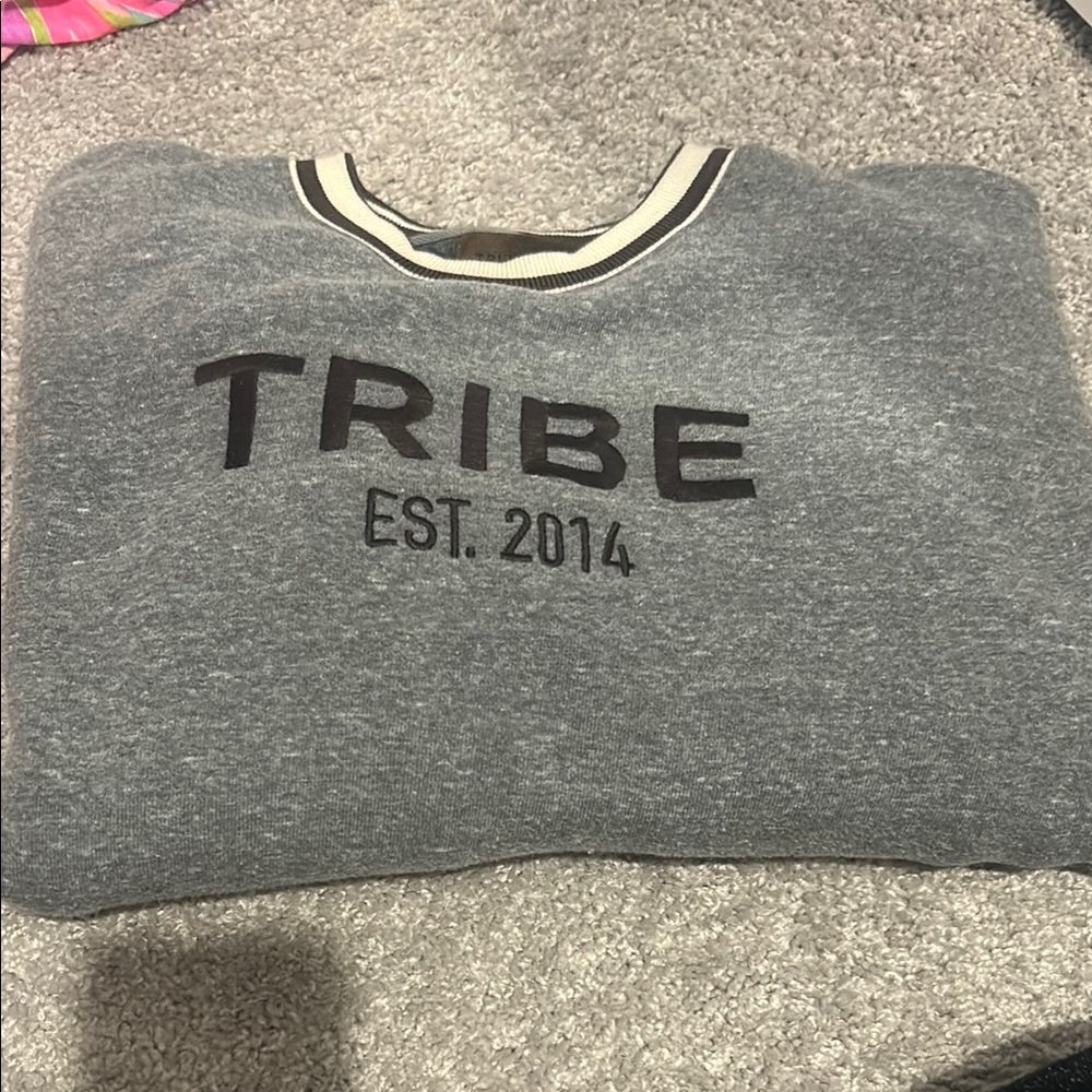 TRIBE Gray Women's Sweatshirt